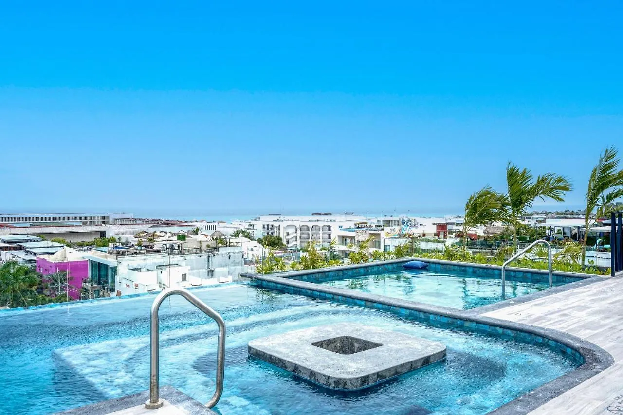 Volta 212 Hotel Playa del Carmen 0*,